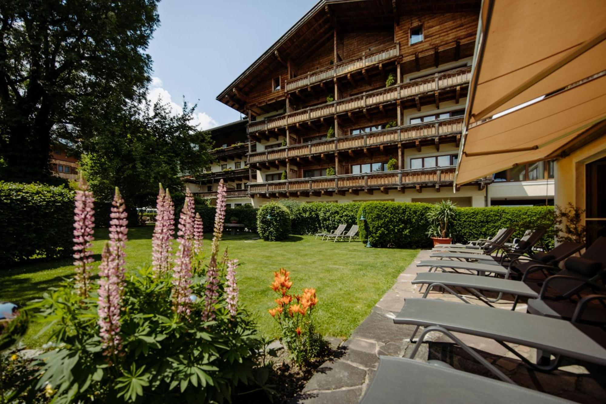 Das Gemuetliche Dorfhotel Kaltenhauser Голлерсбах-ім-Пінцґау Екстер'єр фото