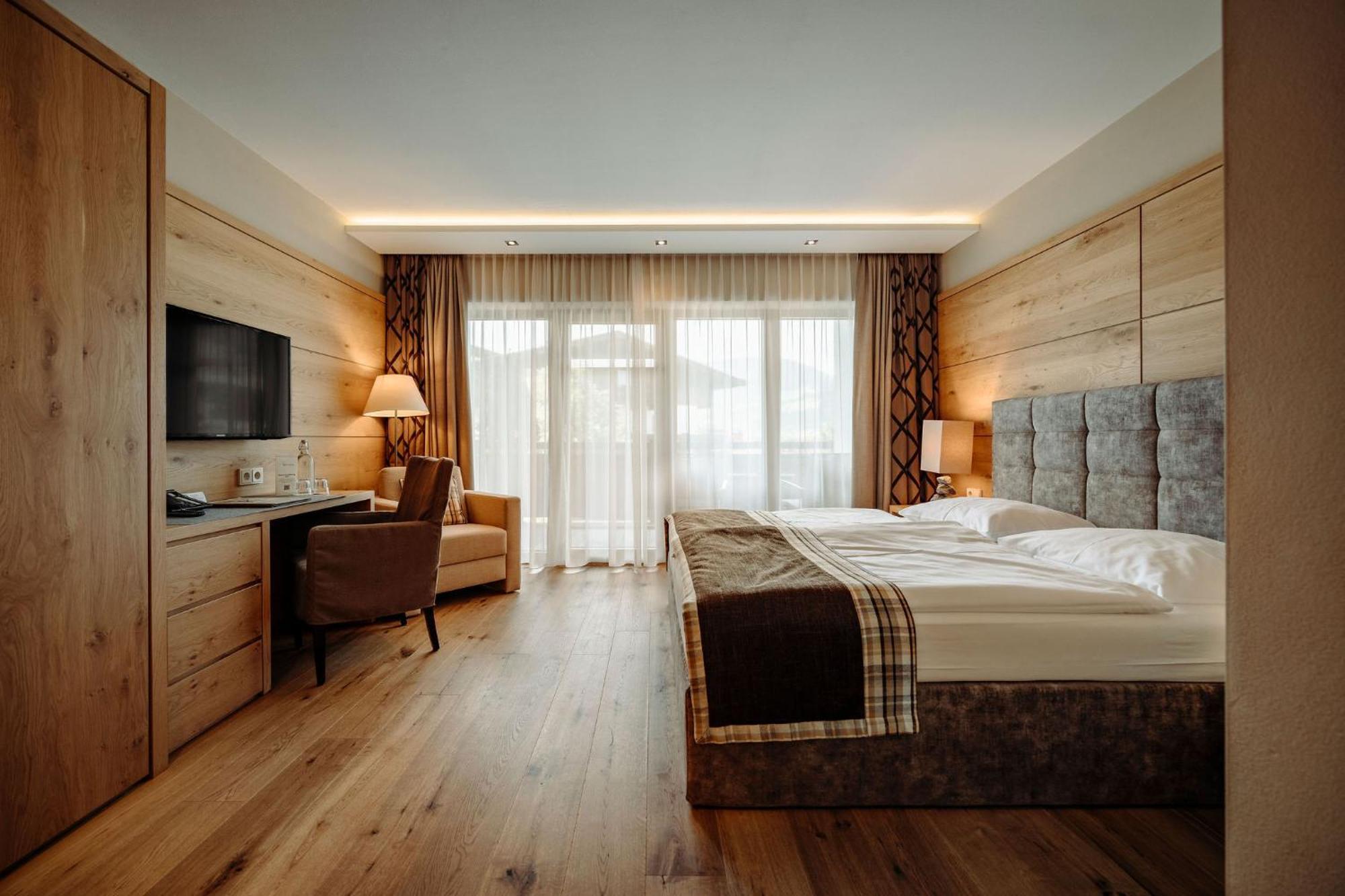 Das Gemuetliche Dorfhotel Kaltenhauser Голлерсбах-ім-Пінцґау Екстер'єр фото