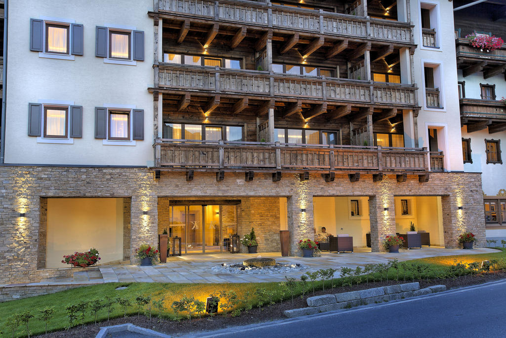 Das Gemuetliche Dorfhotel Kaltenhauser Голлерсбах-ім-Пінцґау Екстер'єр фото